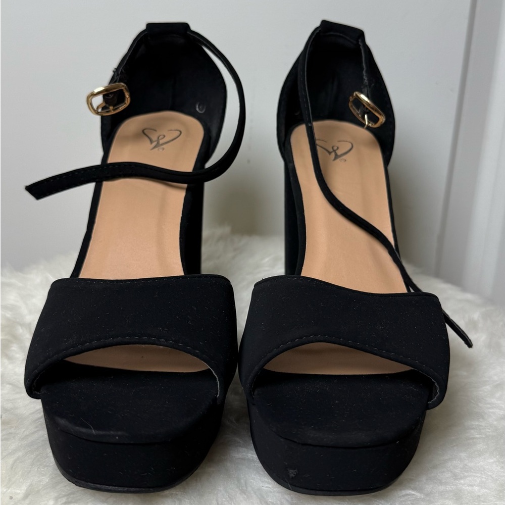 Windsor Platform heels